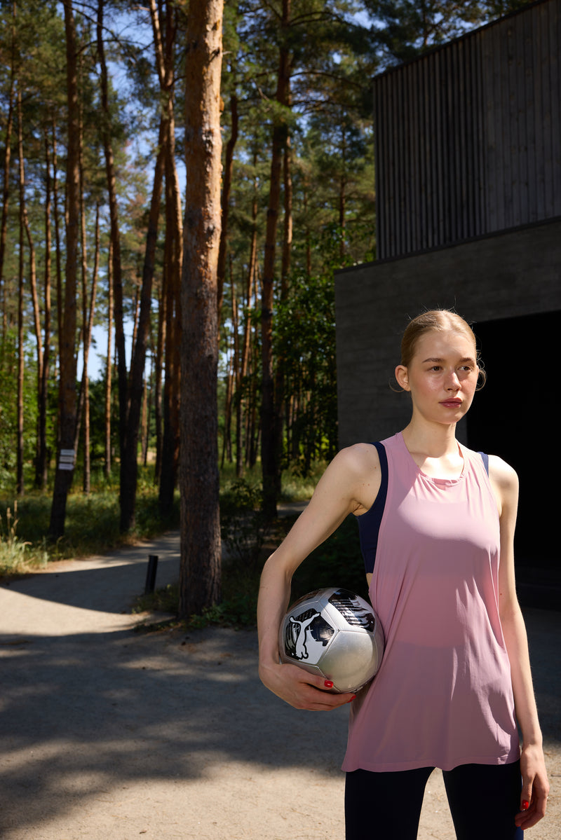 Майка рожева